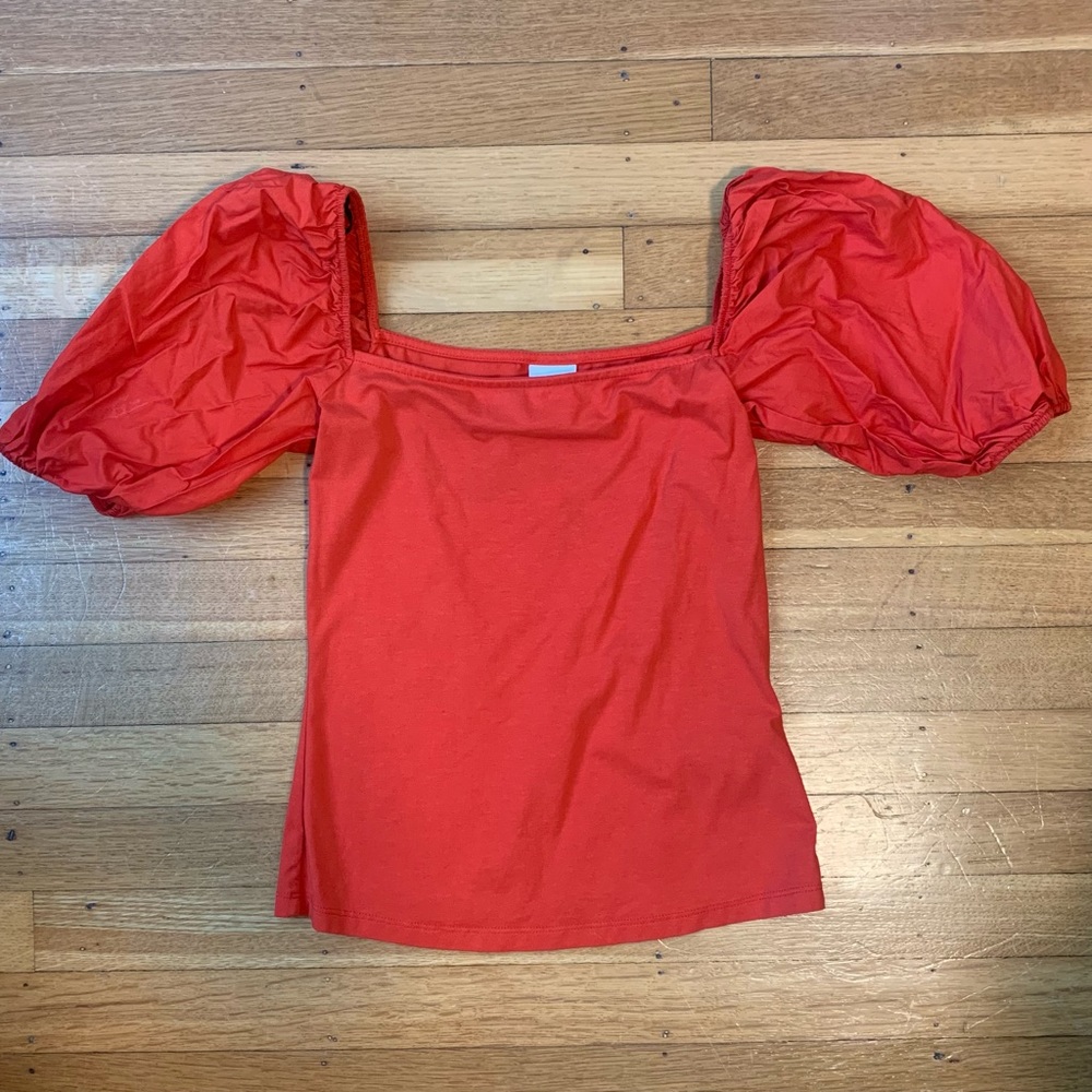 Red puffed sleeve shirt